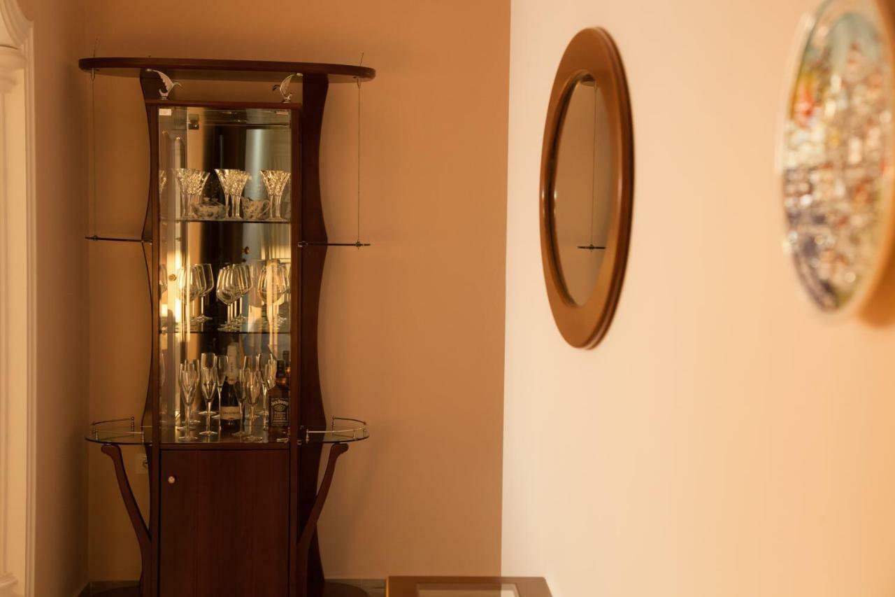 Adriatic Seaview Apartment ดูร์เรส ภายนอก รูปภาพ