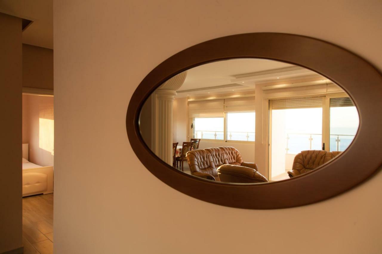 Adriatic Seaview Apartment ดูร์เรส ภายนอก รูปภาพ