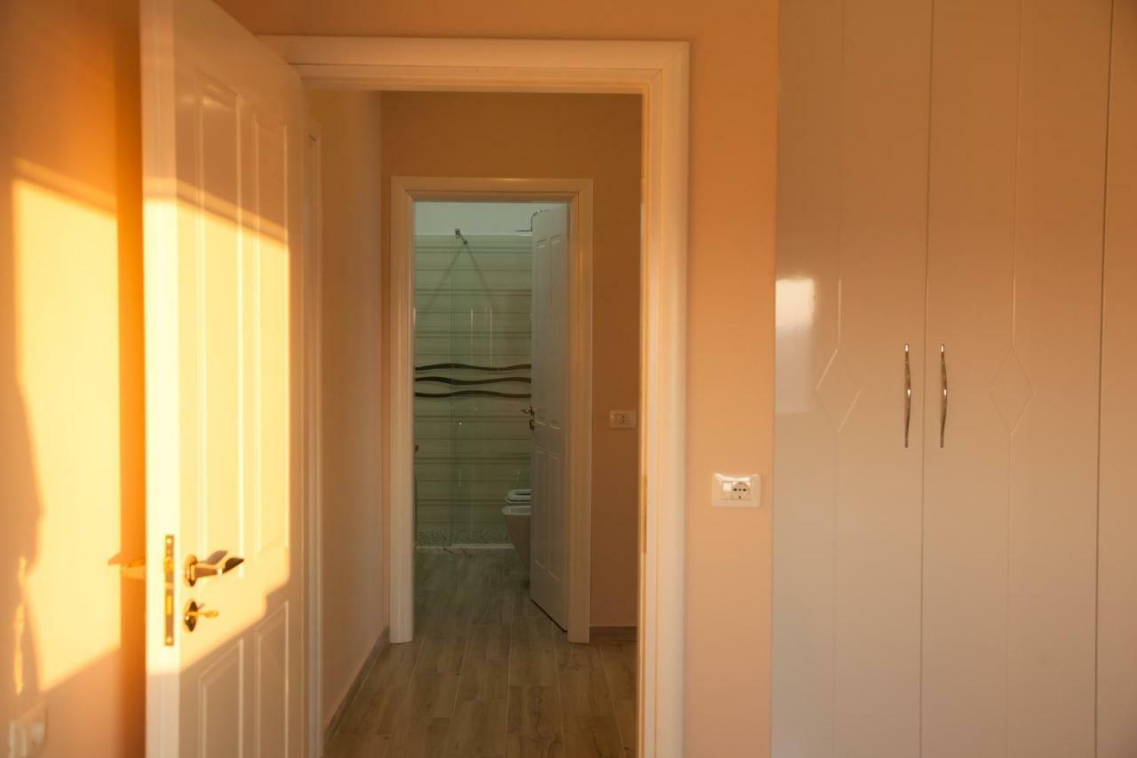 Adriatic Seaview Apartment ดูร์เรส ภายนอก รูปภาพ